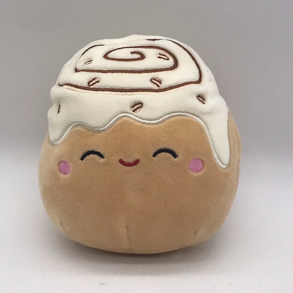 Lot of 4 Squishmallows Lena Guava, Chanel Cinnamon, Poplina Boba, Maui Pineapple